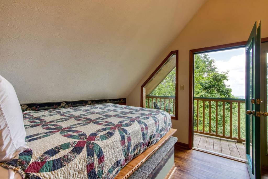 Serenity Heights, Amazing Views, Hot Tub Pool Access, 1089 Free Tickets Each Paid Day, Dollywood Gatlinburg Exteriér fotografie