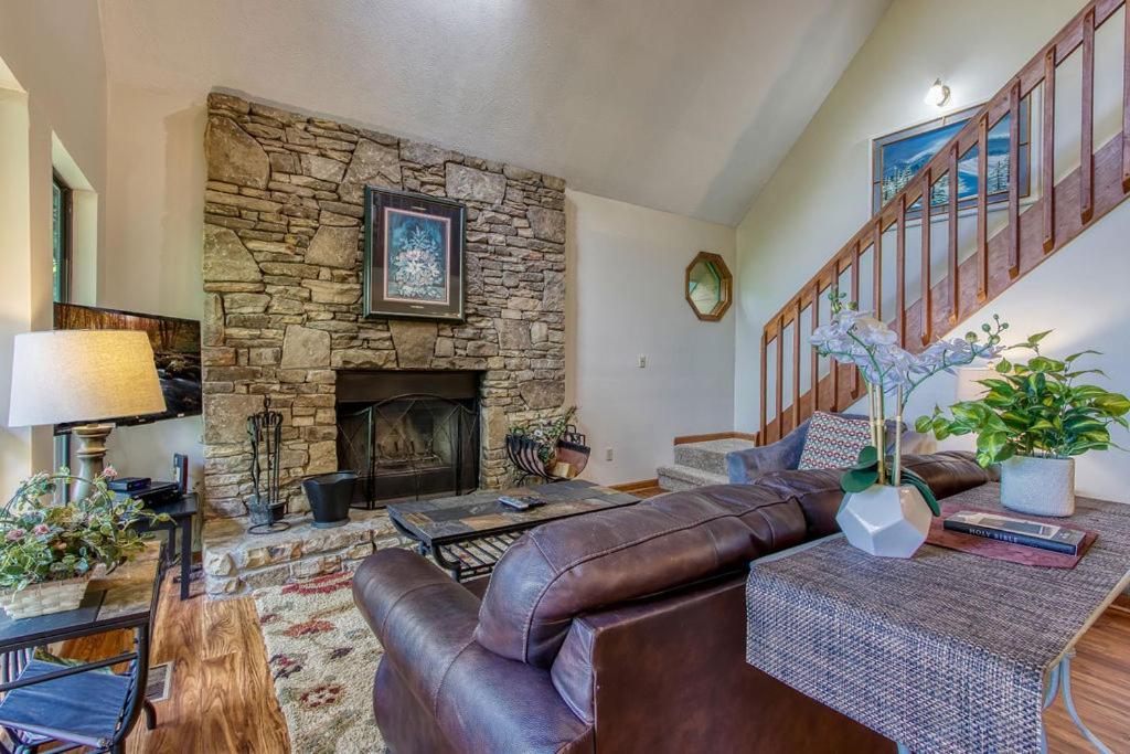 Serenity Heights, Amazing Views, Hot Tub Pool Access, 1089 Free Tickets Each Paid Day, Dollywood Gatlinburg Exteriér fotografie