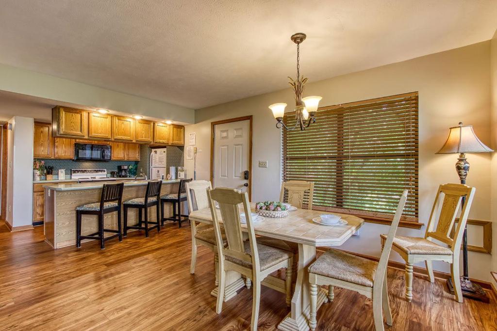 Serenity Heights, Amazing Views, Hot Tub Pool Access, 1089 Free Tickets Each Paid Day, Dollywood Gatlinburg Exteriér fotografie